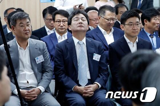 본문 이미지 - 유승민 바른정당 의원/뉴스1 ⓒ News1 안은나 기자