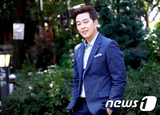 본문 이미지 - 2017.09.15. 삼청동 카페, 드라마 '언니는 살아있다' 박광현 인터뷰. ⓒ News1 권현진 기자