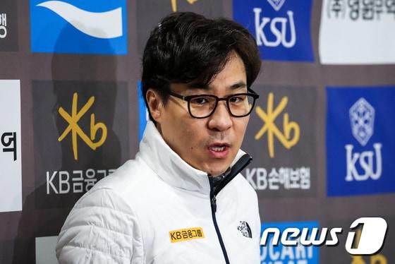 본문 이미지 - 2018 평창 동계올림픽 때 쇼트트랙 한국 대표팀을 이끈 김선태 감독./뉴스1 ⓒ News1 유승관 기자