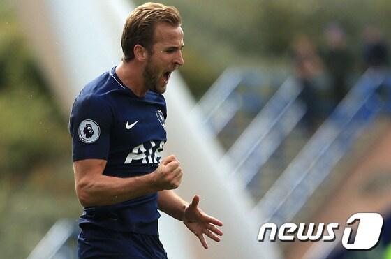 본문 이미지 - 잉글랜드 대표팀에 발탁된 토트넘 주전 공격수 해리 케인(24). ⓒ AFP=News1