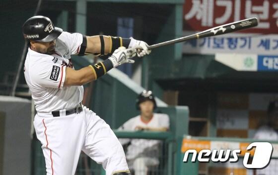 본문 이미지 - 일본 진출이 임박한 윌린 로사리오. /뉴스1 DB ⓒ News1 주기철 기자