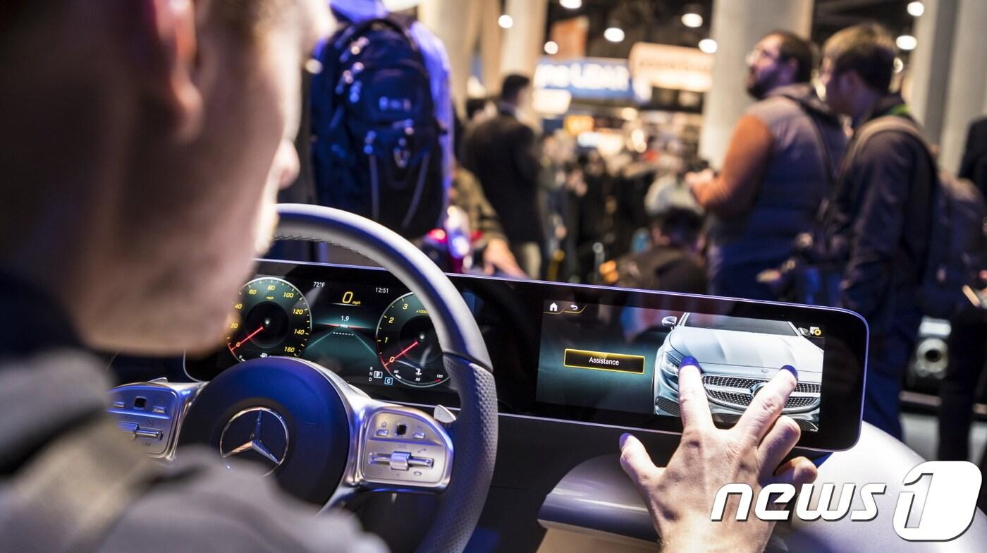 메르세데스-벤츠 MBUX. (메르세데스-벤츠 제공)/뉴스1 ⓒ News1 