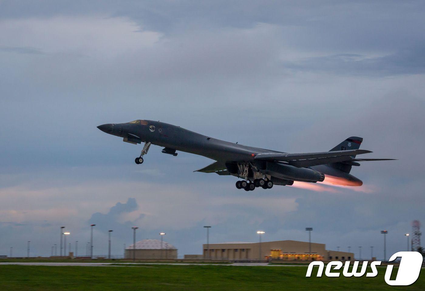 미 공군의 전략폭격기 B-1B '랜서'(자료사진) ⓒ AFP=뉴스1