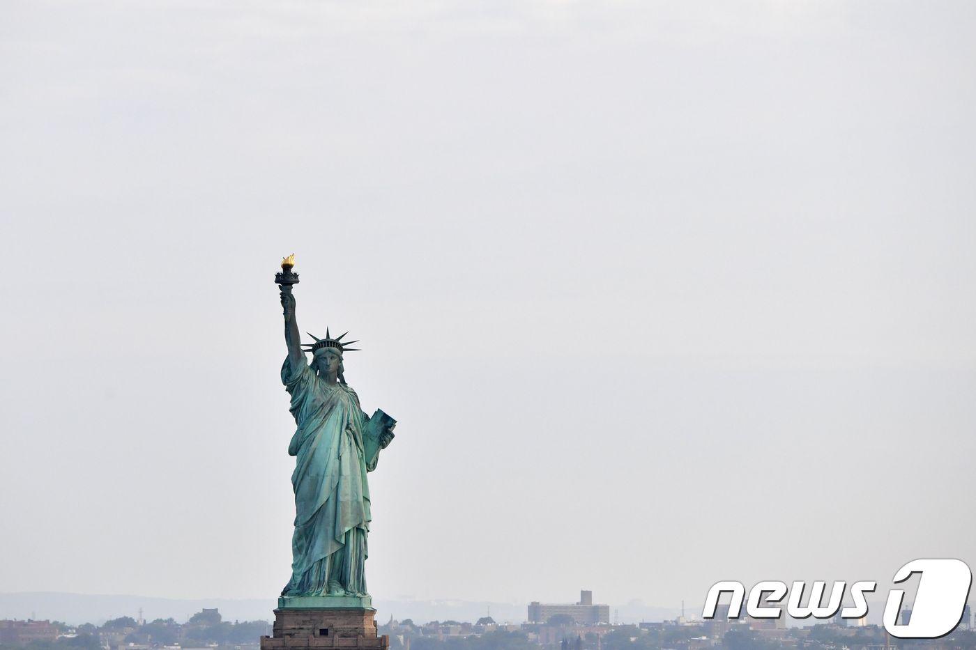 본문 이미지 - 자유의 여신상.ⓒ AFP=뉴스1
