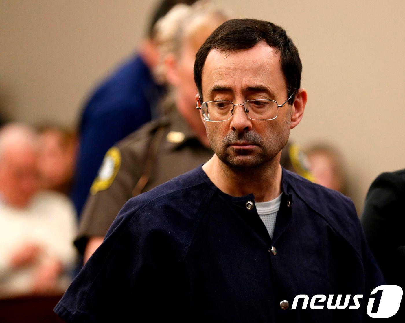 본문 이미지 - 전직 미국 여자 체조대표팀 주치의 래리 나사르(54). ⓒ AFP=뉴스1