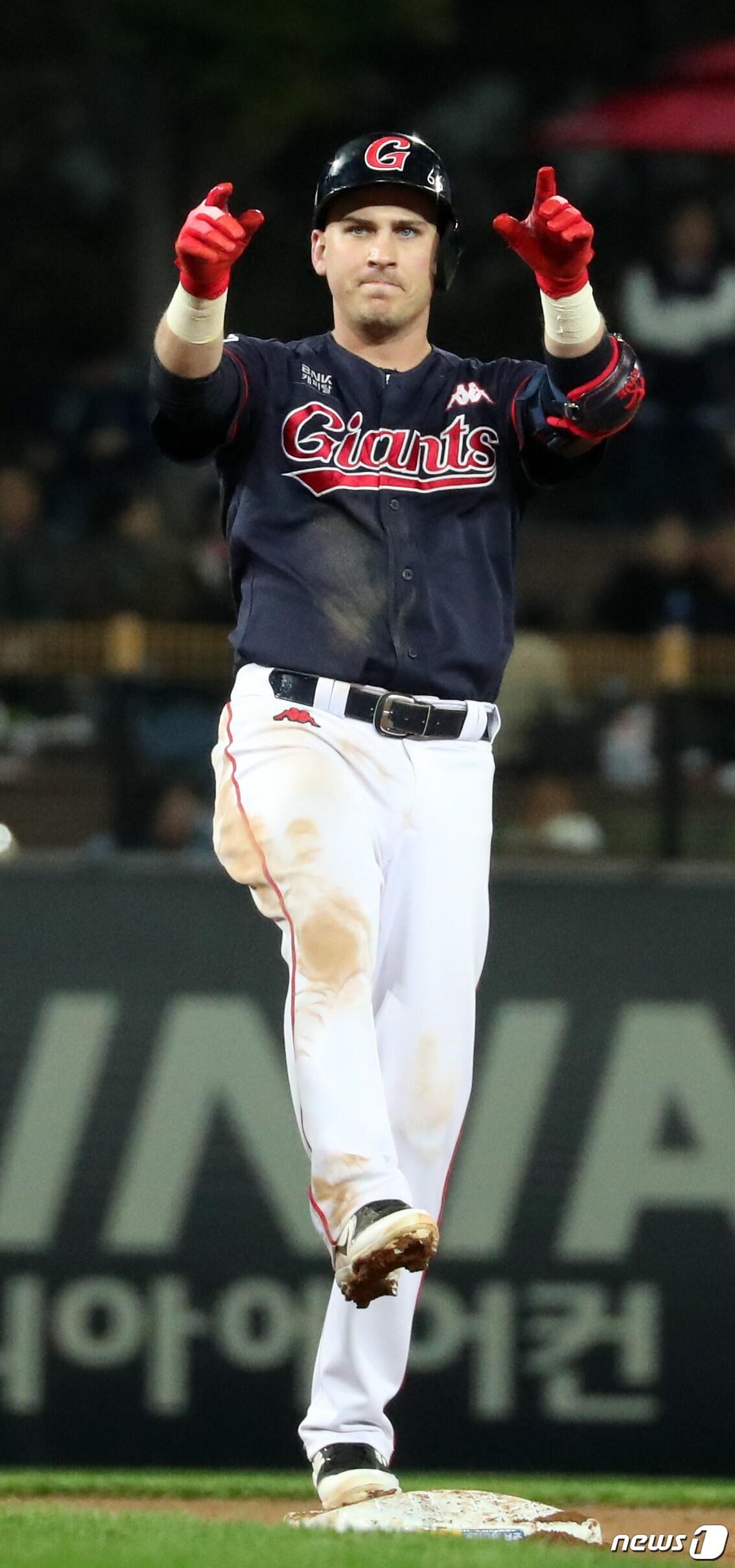 본문 이미지 - 롯데 자이언츠 시절 앤디 번즈/뉴스1 DB. ⓒ News1 남성진 기자