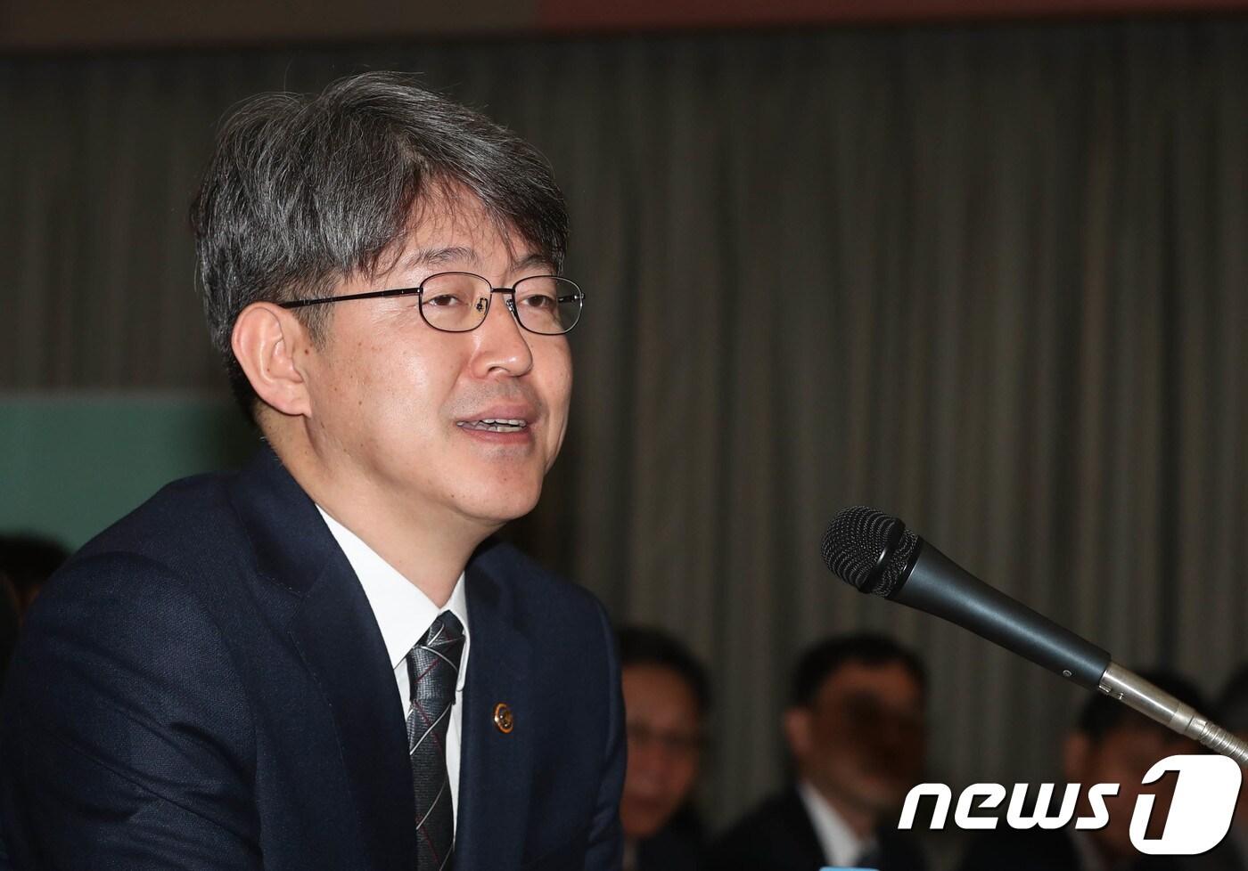 본문 이미지 - 강신욱 통계청장./뉴스1 ⓒ News1 주기철 기자