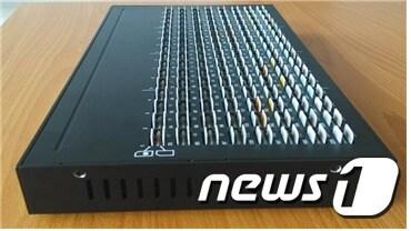 본문 이미지 - &#39;010&#39; 번호 보이스피싱에 사용되는 &#39;SIM 박스&#39;의 모습&#40;출처 : KISA 인터넷보호나라&#41;ⓒ News1