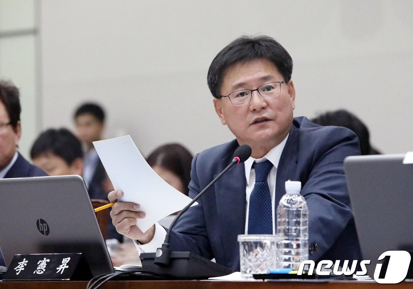 본문 이미지 - 이헌승 자유한국당 의원(부산 부산진을) ⓒ News1 DB