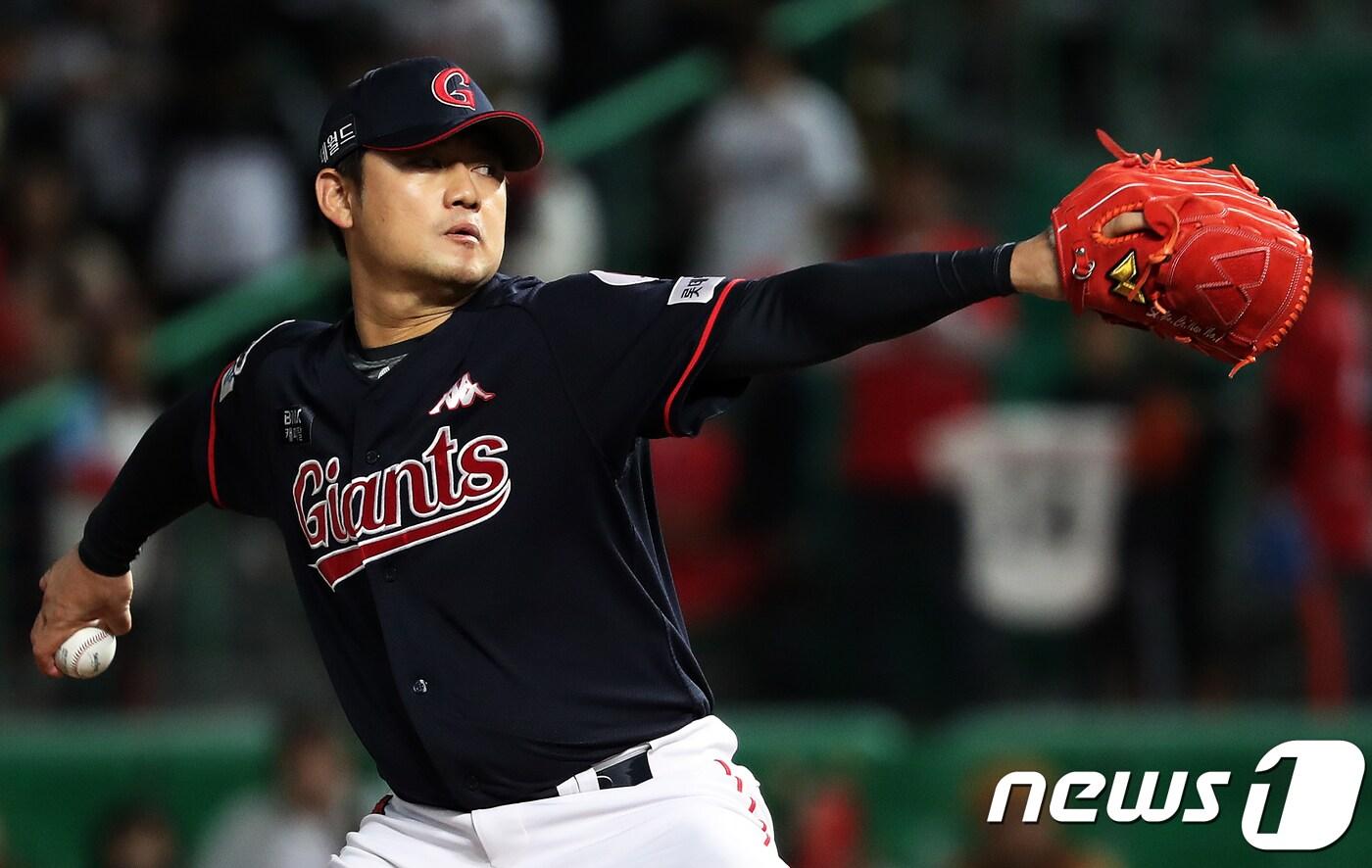 본문 이미지 - 롯데 자이언츠 마무리 투수 손승락. /뉴스1 DB ⓒ News1 오대일 기자