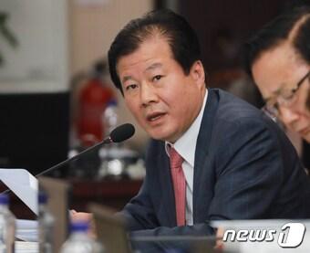본문 이미지 - 강석진 전 국회의원. ⓒ News1 이찬우 기자