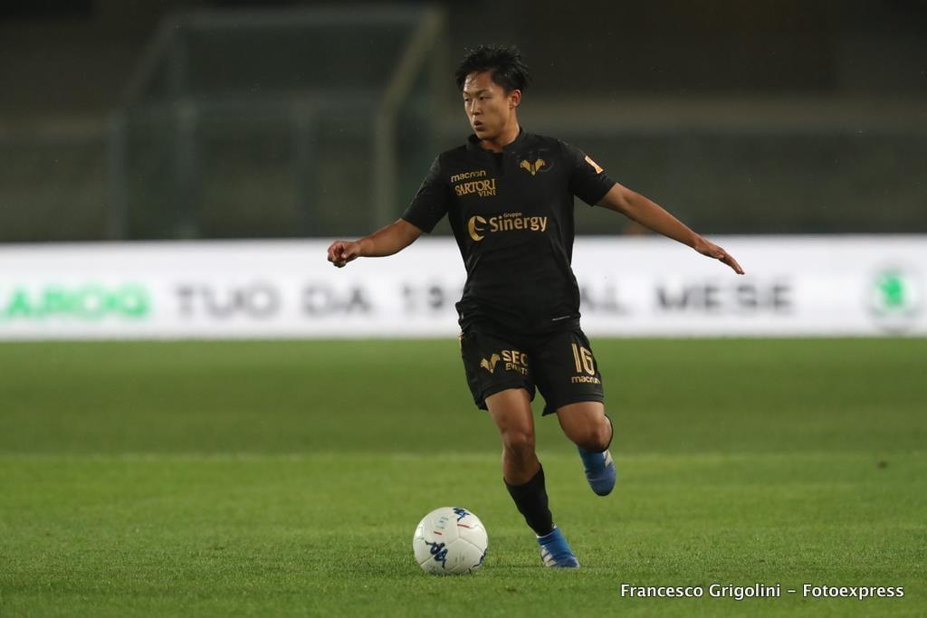 본문 이미지 - 헬라스 베로나의 이승우가 오랜만에 선발로 출전, 첫 골에 기여했다. (베로나 페이스북)  ⓒ News1