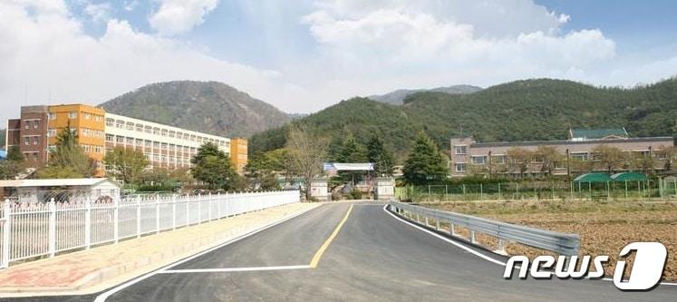 본문 이미지 - 2019학년도 대학수학능력시험 가채점 결과 광주전남 유일 만점자가 나온 것으로 알려진 전남 장성고/뉴스1 ⓒ News1