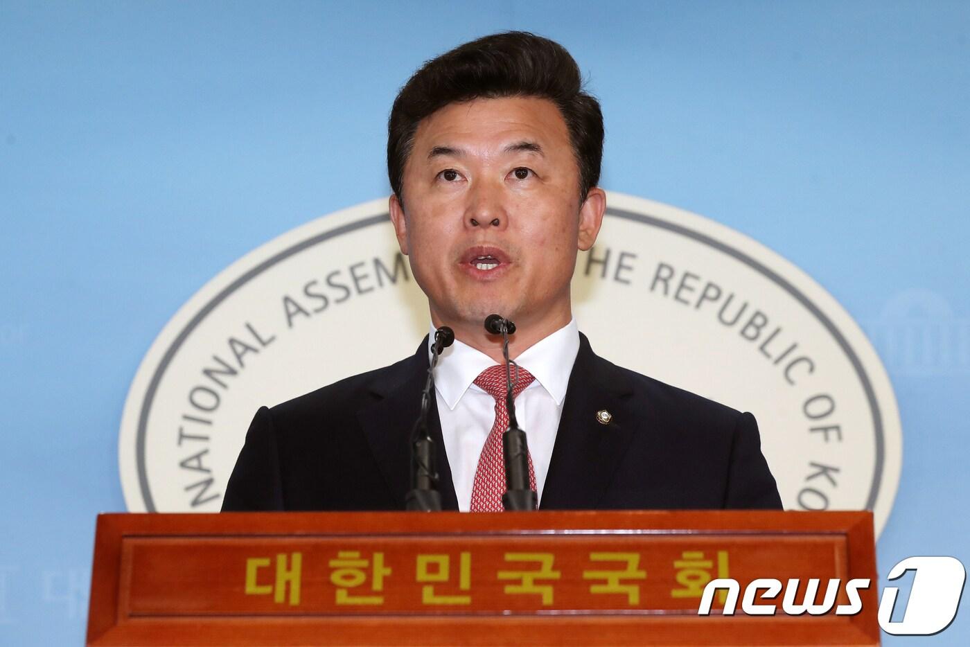 본문 이미지 - 윤영석 자유한국당 수석대변인. 2018.11.5/뉴스1 ⓒ News1 민경석 기자