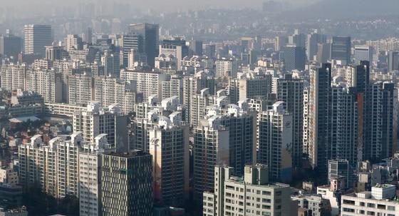 본문 이미지 - 서울 강남구 일대 아파트단지 모습.(뉴스1DB) ⓒ News1 이승배 기자