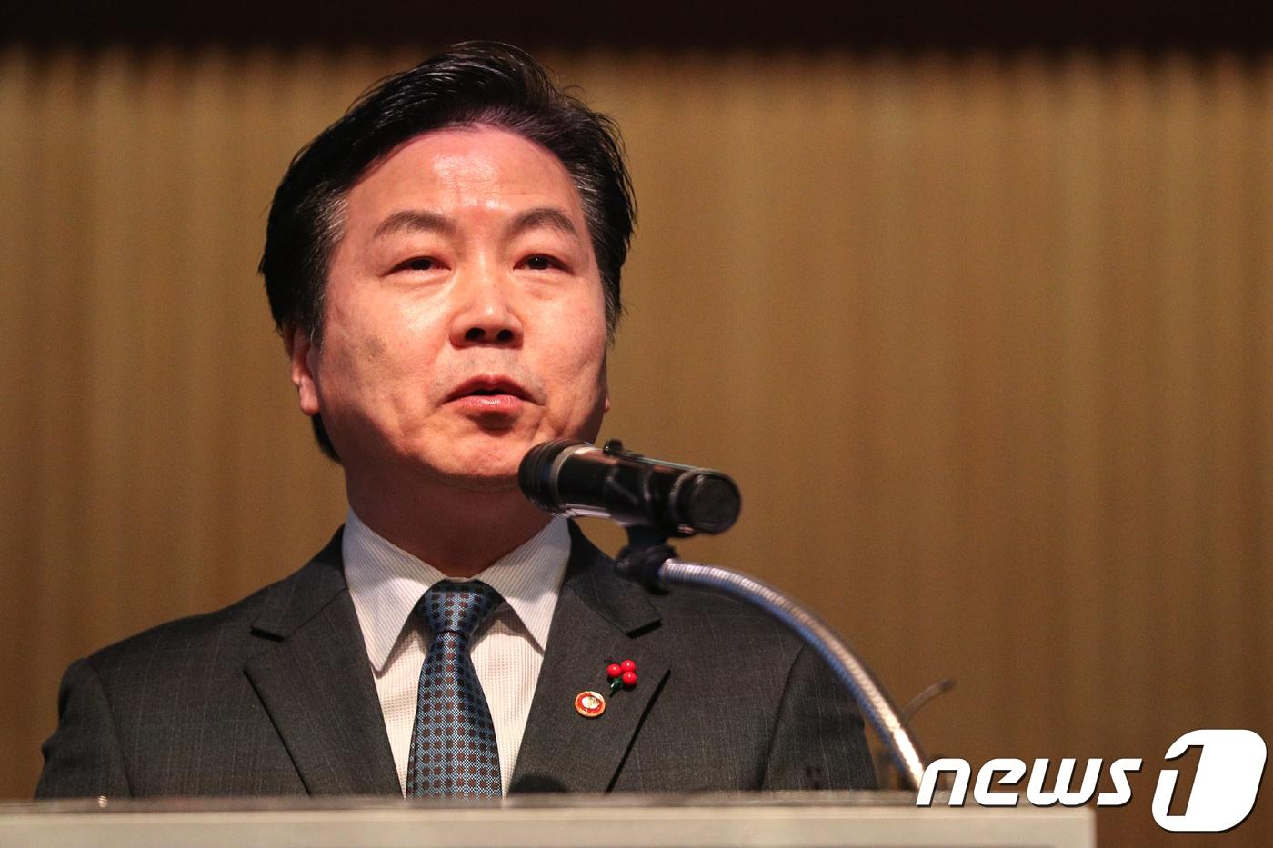 본문 이미지 - 홍종학 중소벤처기업부 장관. ⓒ News1 성동훈 기자