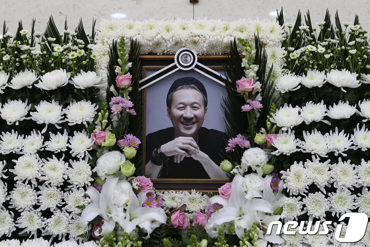 ⓒ News1 밴드 봄여름가을겨울의 드러머 전태관이 지난 27일 별세했다. 향년 56세. 빈소는 서울아산병원 장례식장에 마련됐으며 발인은 오는 31일 오전 9시다. 사진=사진공동취재단