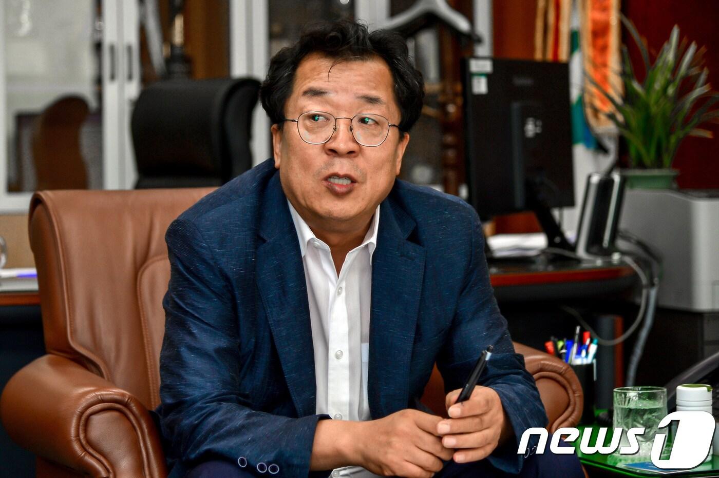 본문 이미지 - 이상천  제천시장.ⓒ News1