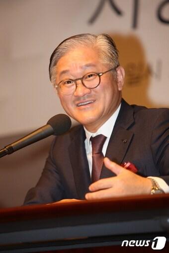 본문 이미지 - 서경배 회장ⓒ News1