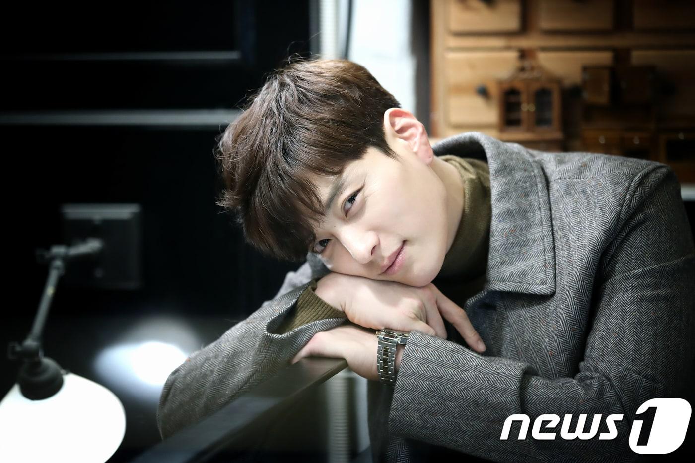 본문 이미지 - 2018.2.9.신사동 가로수길 카페. 드라마 '돈꽃' 배우 장승조 인터뷰. ⓒ News1 권현진 기자