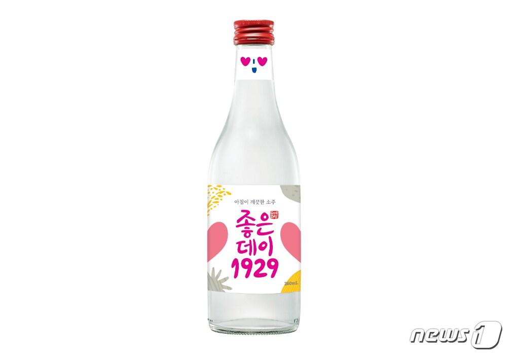 본문 이미지 - 무학 좋은데이 1929 ‘러브 에디션’ 한정판. ⓒ News1