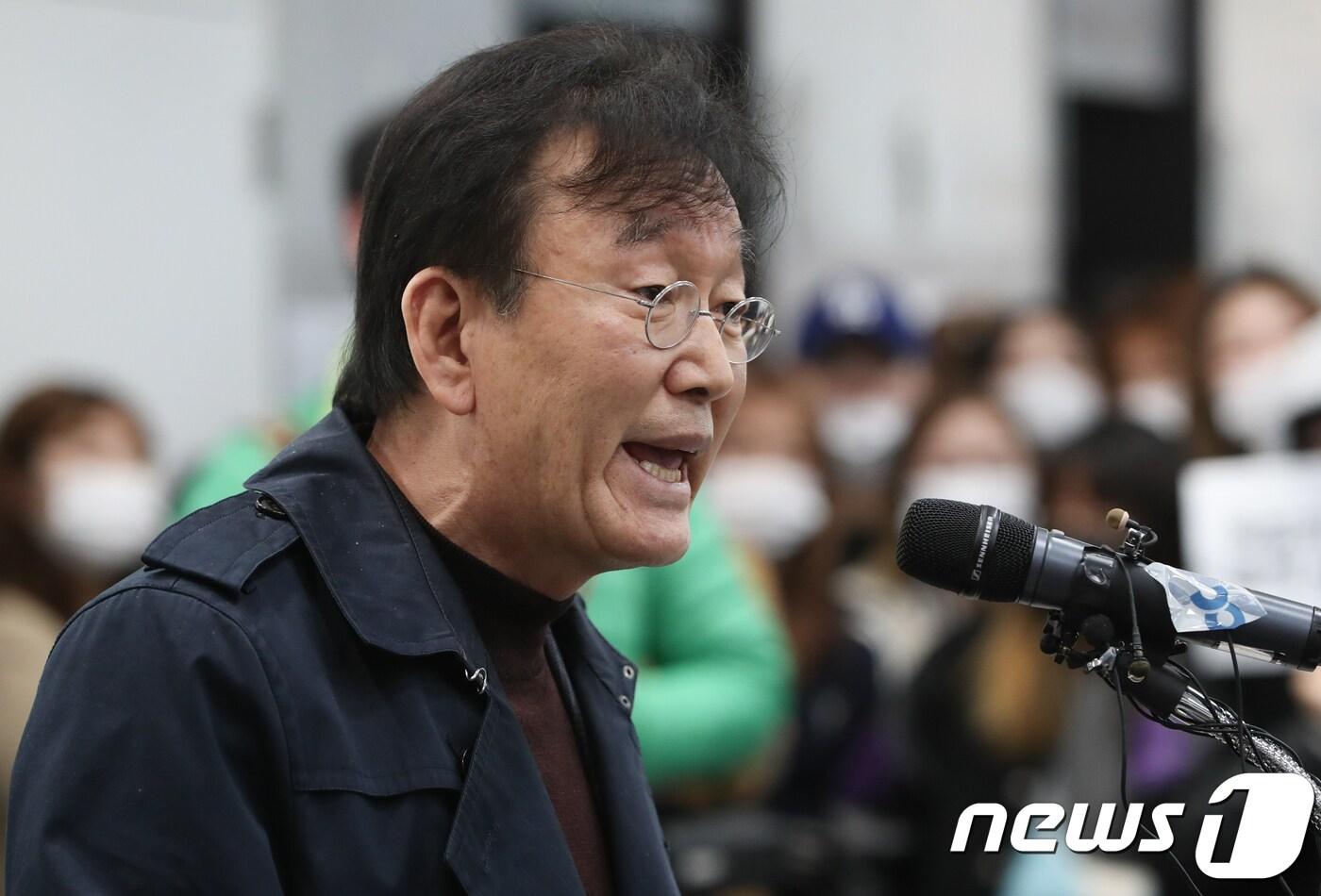 본문 이미지 - 하일지 동덕여대 문예창작과 교수 ⓒ News1 허경 기자