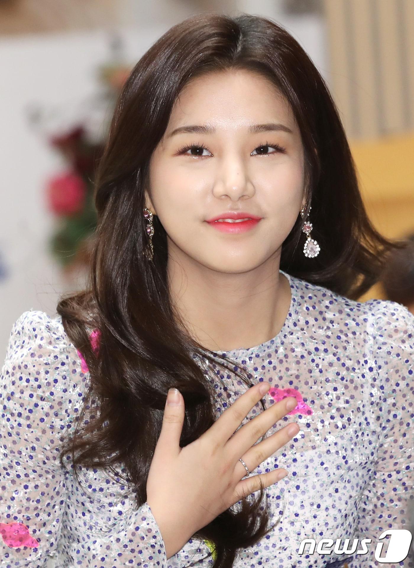 본문 이미지 - 라붐 솔빈ⓒ News1