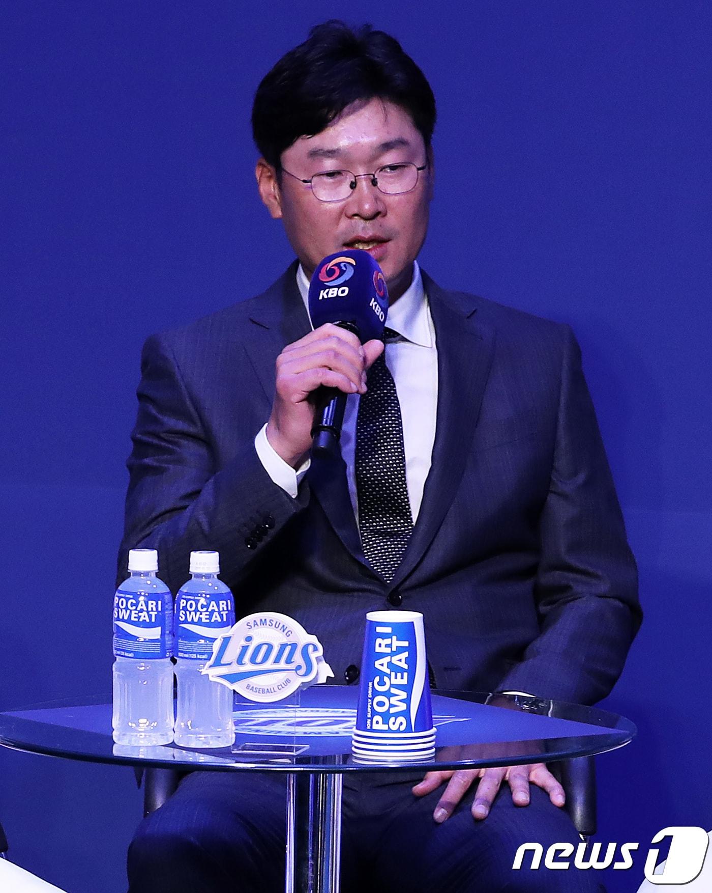 본문 이미지 - 김한수 전 감독이 두산 수석코치로 향한다. ⓒ News1 오대일 기자