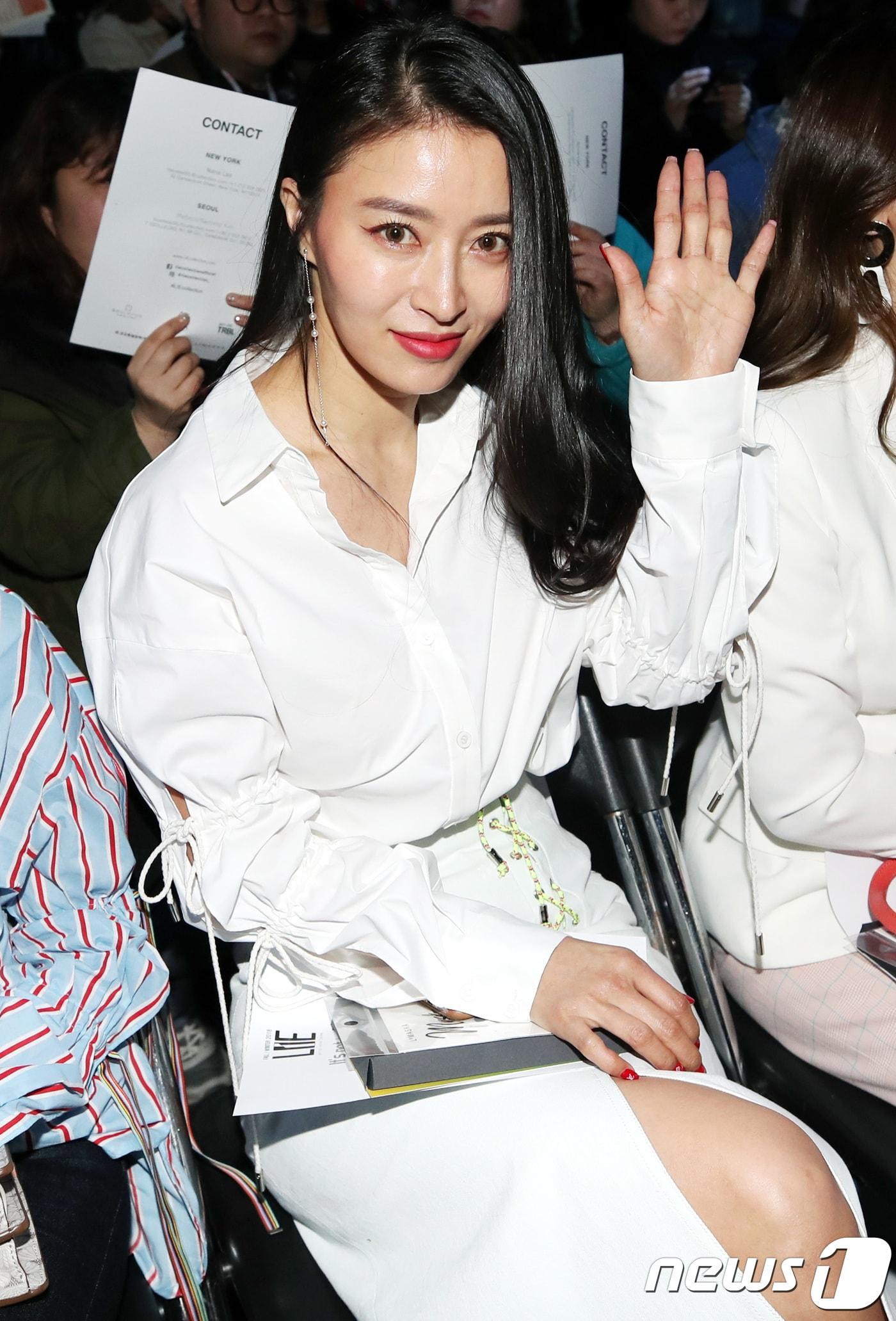 본문 이미지 - 가수 황보 2018.3.23./뉴스1 ⓒ News1 권현진 기자