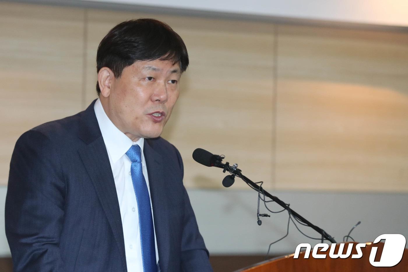 본문 이미지 - 김정규 타이어뱅크 회장 ⓒ 뉴스1