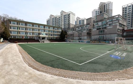 본문 이미지 - 학교 운동장.(자료사진)/뉴스1