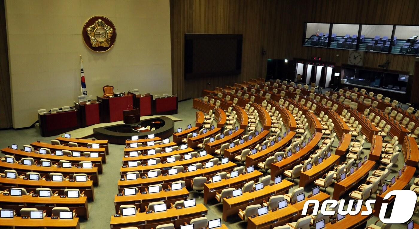 본문 이미지 - 국회 본회의장. 뉴스1 ⓒ News1 안은나 기자