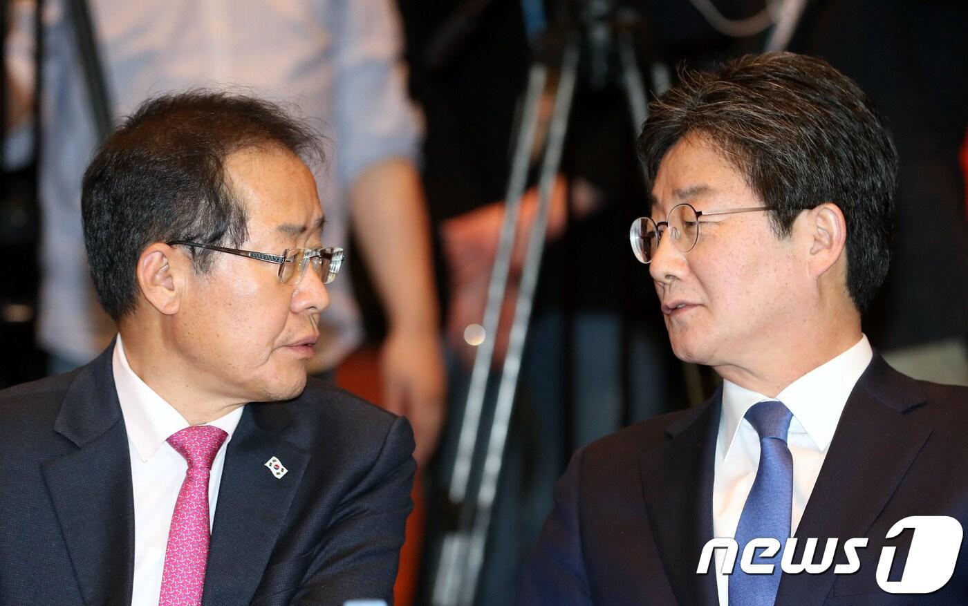 홍준표 대구시장과 유승민 전 국민의힘 의원. ⓒ News1 DB