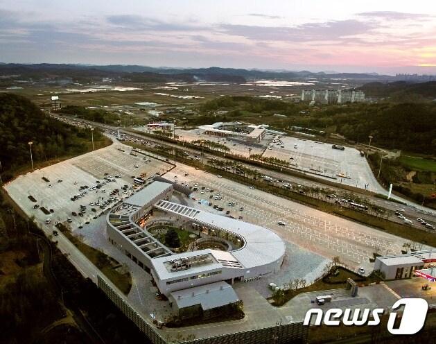 본문 이미지 - '매송휴게소' 전경/자료제공=대보건설ⓒ News1