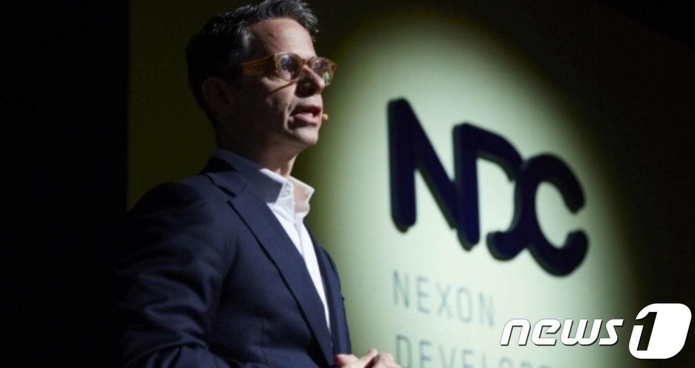 비트코인이 살렸다