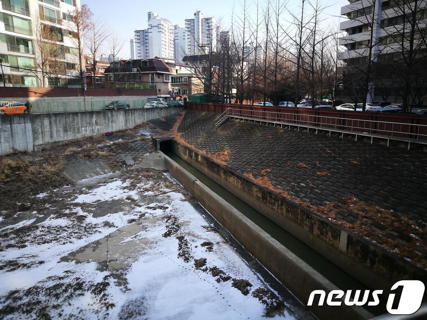 본문 이미지 - 마포구 성산유수지 모습.(마포구 제공) ⓒ News1