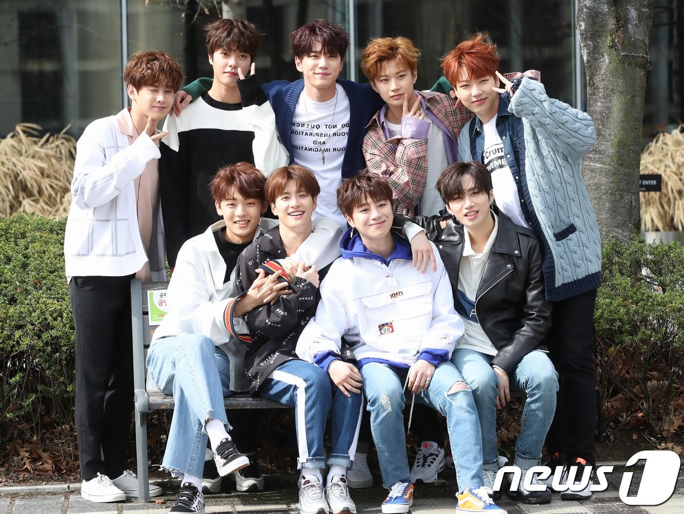 본문 이미지 - 2018.4.6. 상암, 더유닛 유앤비 마르코(왼쪽부터), 지한솔, 필독, 고호정, 준, 의진, 찬, 대원, 기중 라운드 인터뷰 ⓒ News1 권현진 기자