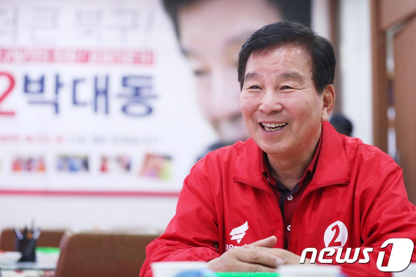 본문 이미지 - 박대동 자유한국당 울산 북구 의원 재선거 후보. 2018.5.25/뉴스1 ⓒ News1 이윤기 기자