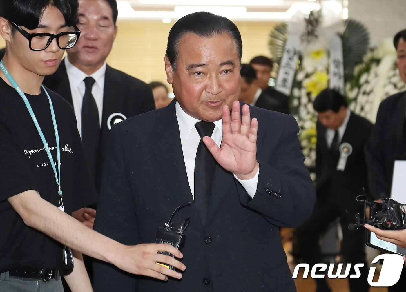 본문 이미지 - 이완구 전 국무총리ⓒ News1 