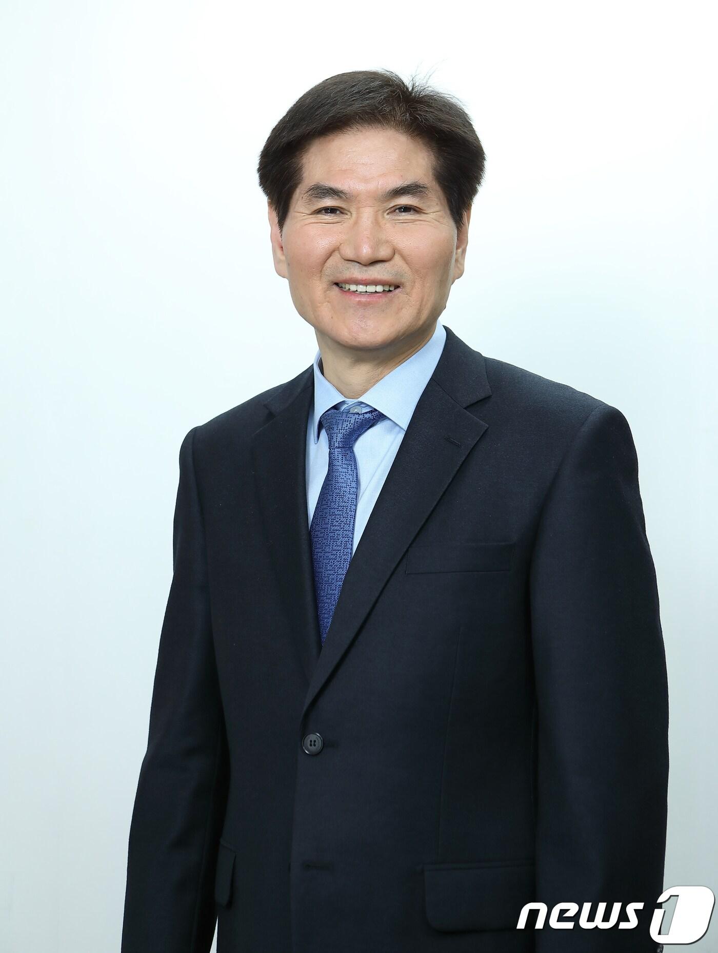 본문 이미지 - 이용선 신임 청와대 시민사회수석 내정자.(청와대 제공) 2018.6.26/뉴스1