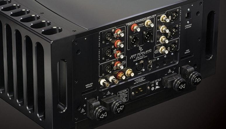 본문 이미지 - 제프 롤랜드의 밸런스 인티앰프 ‘Daemon’.(김편 제공)