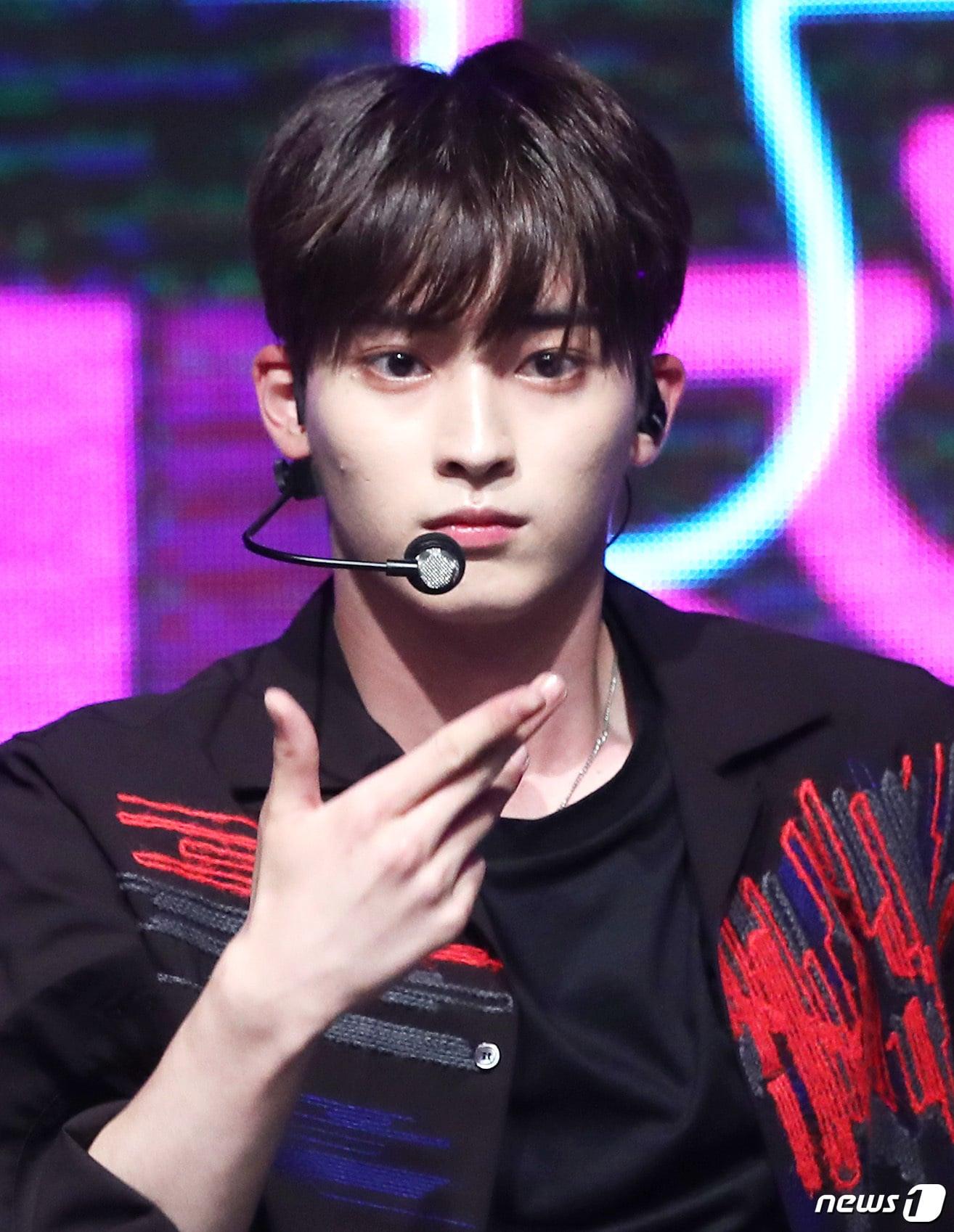 본문 이미지 - 그룹 마이틴 신준섭 ⓒ News1