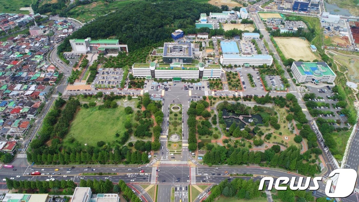 본문 이미지 - 경상남도청 전경(ⓒ News1 