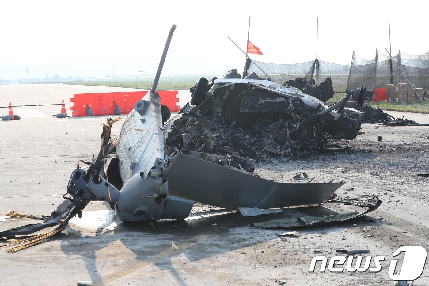 마린온 헬기는 정비를 마친 후 연습 비행을 하기 위해 포항 해군 6항공전단 활주로를 이륙하던 중 추락해 조종사 김 모 대령&#40;45&#41;등 승무원 5명이 순직하고 1명이 부상했다.2018.7.20/뉴스1 ⓒ News1 최창호 기자