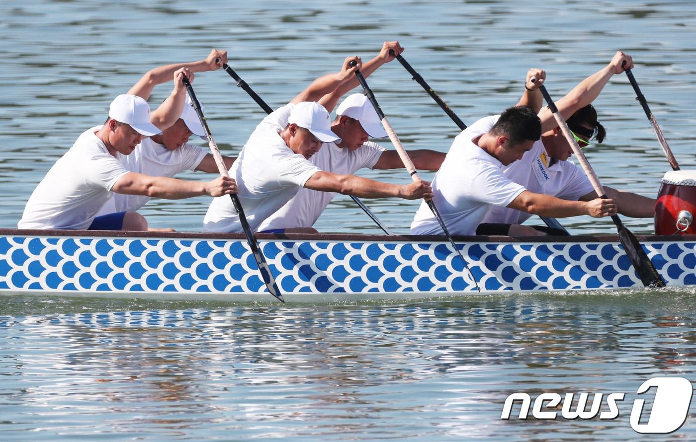 카누 용선 단일팀. ⓒ News1 임세영 기자