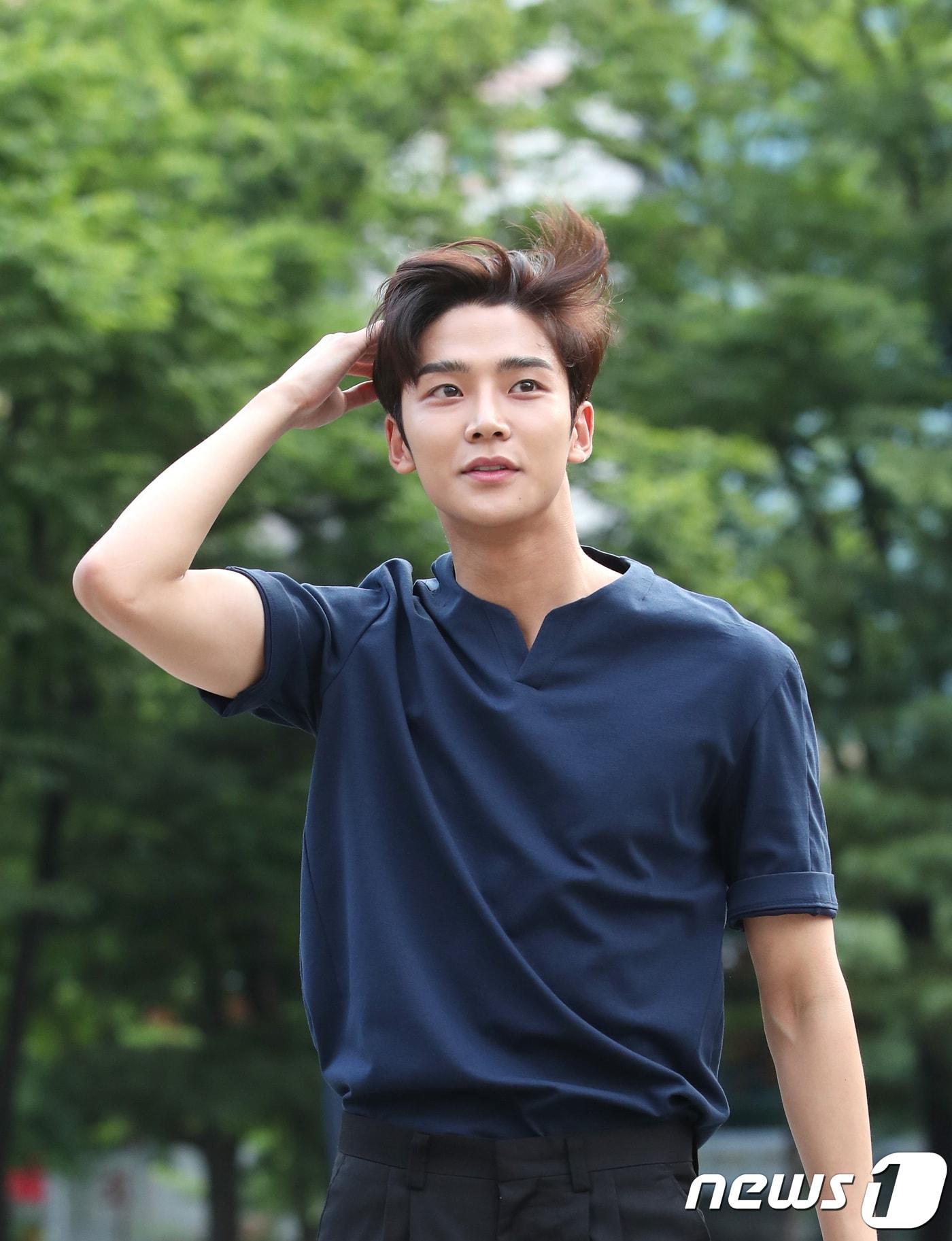 본문 이미지 - SF9 로운 ⓒ News1