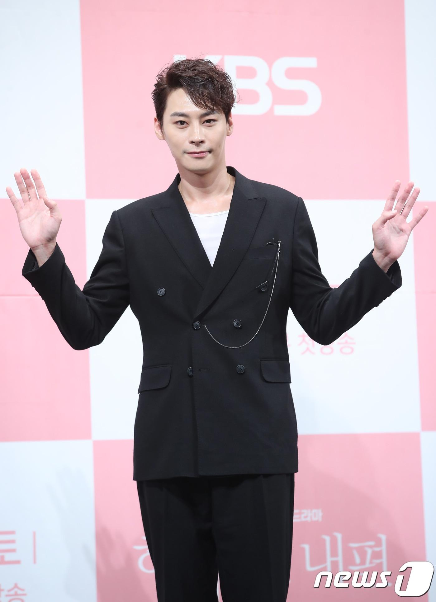 본문 이미지 - 배우 정은우 ⓒ 뉴스1 