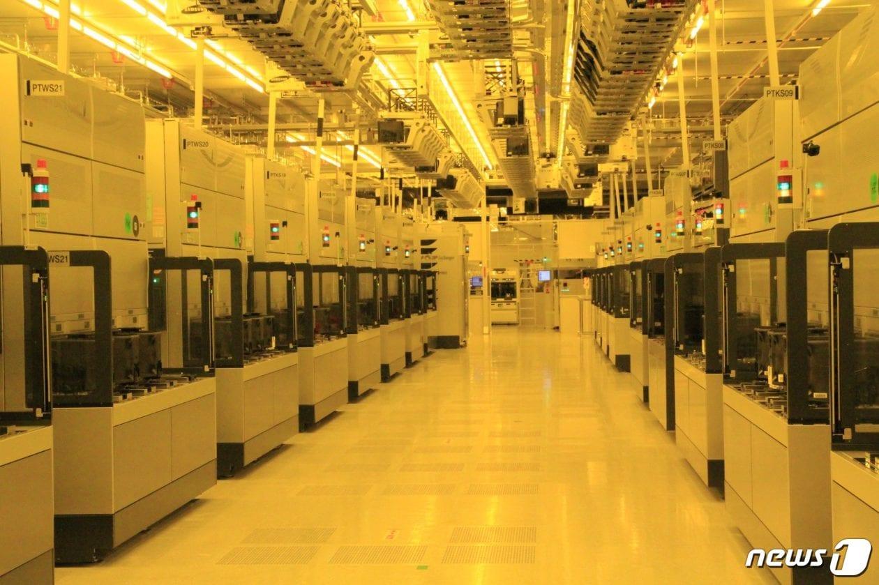 본문 이미지 - 삼성전자는 미국 통신사인 AT&T와 손잡고 5G 네트워크를 적용한 '5G 이노베이션존(Innovation Zone)'을 구축했다고 27일 밝혔다. (삼성전자 제공)ⓒ News1