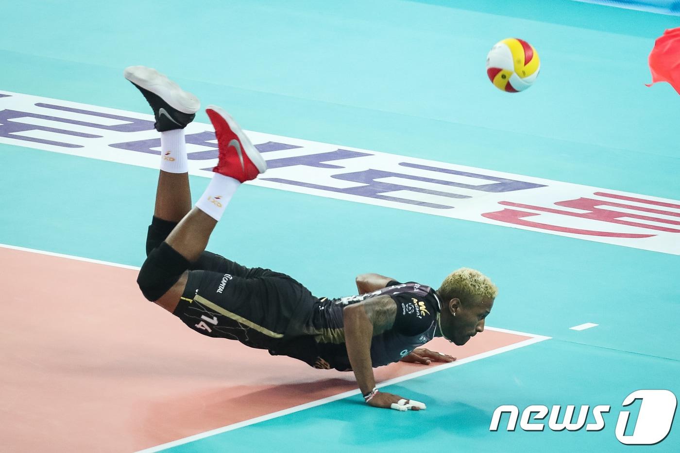 대한항공에 합류하게 된 요스바니 에르난데스. 2019.1.14/뉴스1 ⓒ News1 유승관 기자