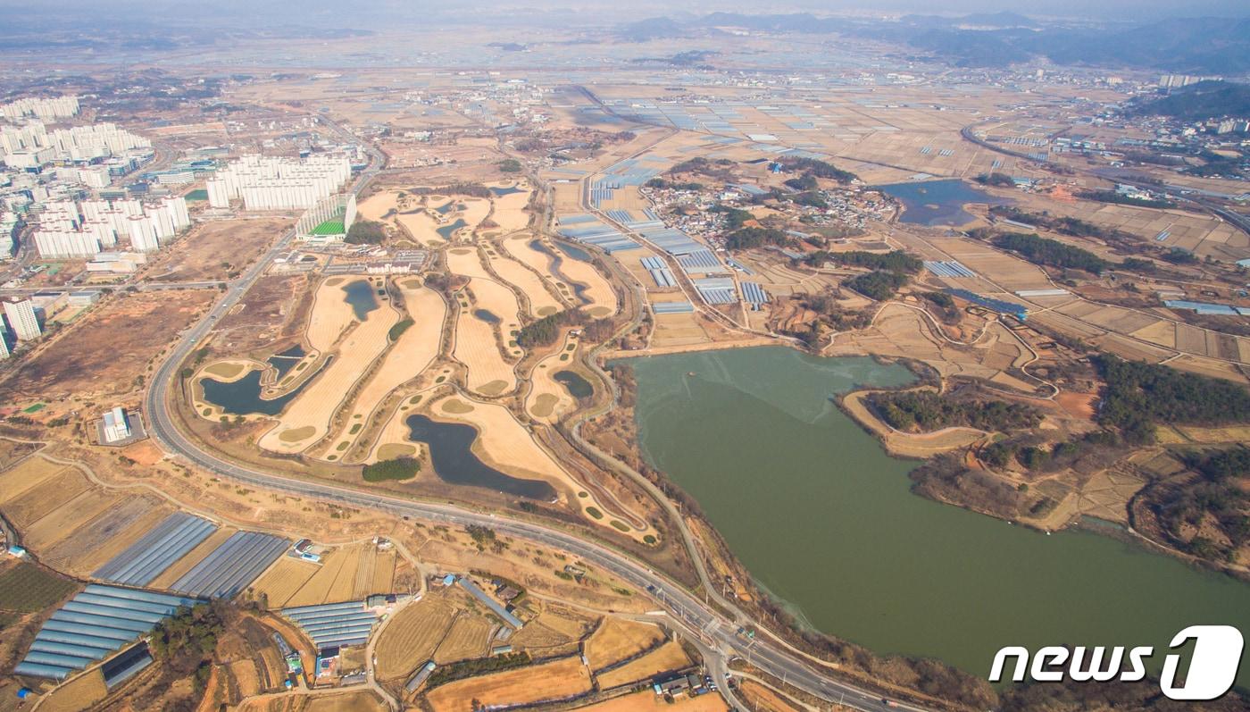 한전공대 입지로 최종 선정된 전남 나주 빛가람혁신도시 내 부영CC 일원 모습.(전라남도 제공)2019.1.28/뉴스1 ⓒ News1
